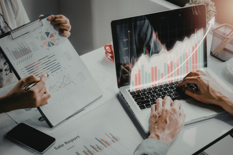 Expert Guidance, AI-Powered Support and real-time progress tracking.
